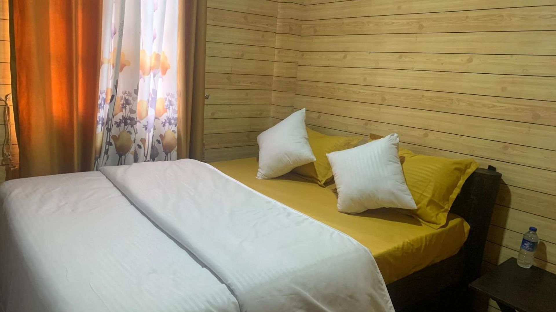Lodge Micro Wood