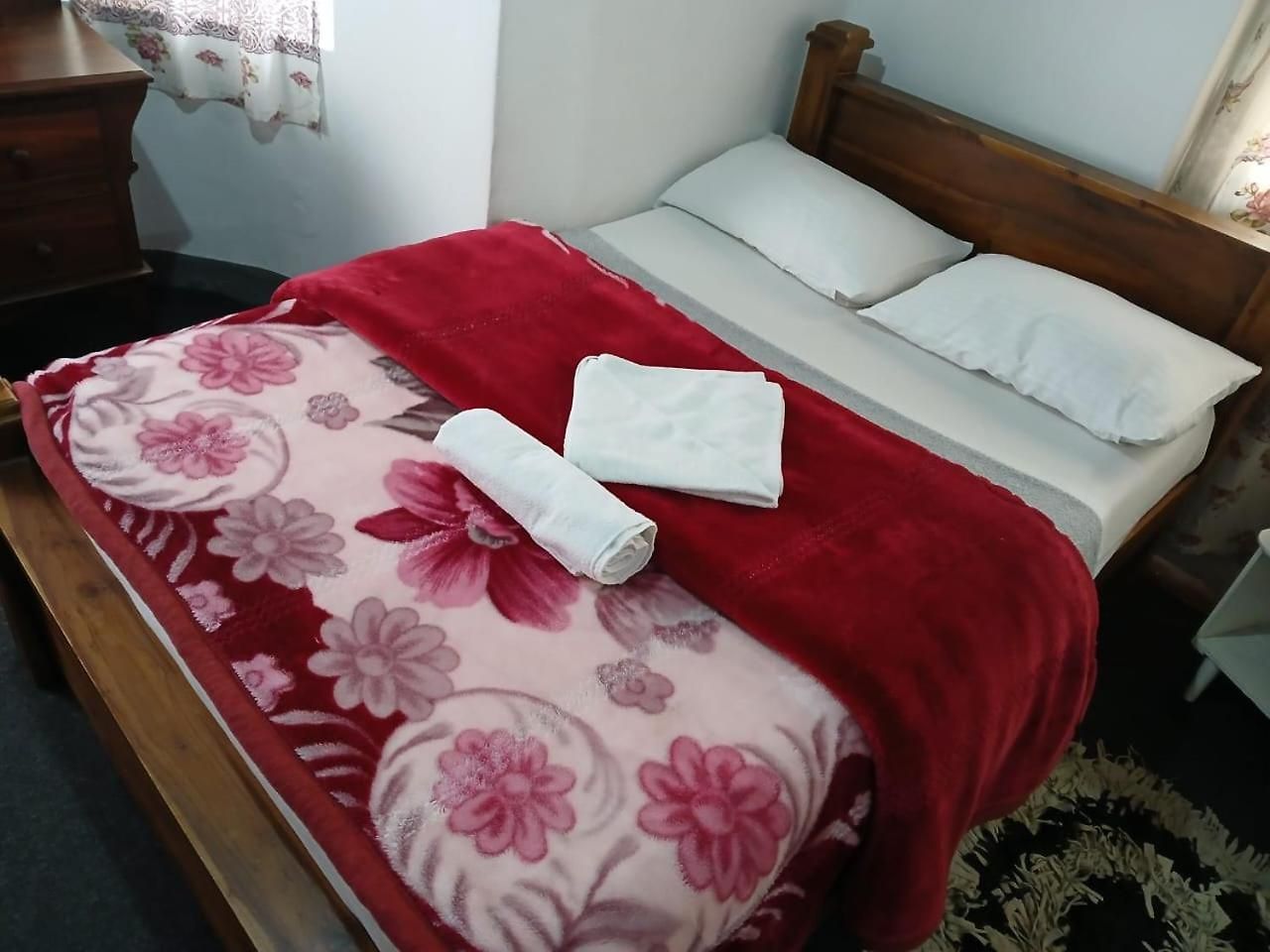 Ruchi House 3*