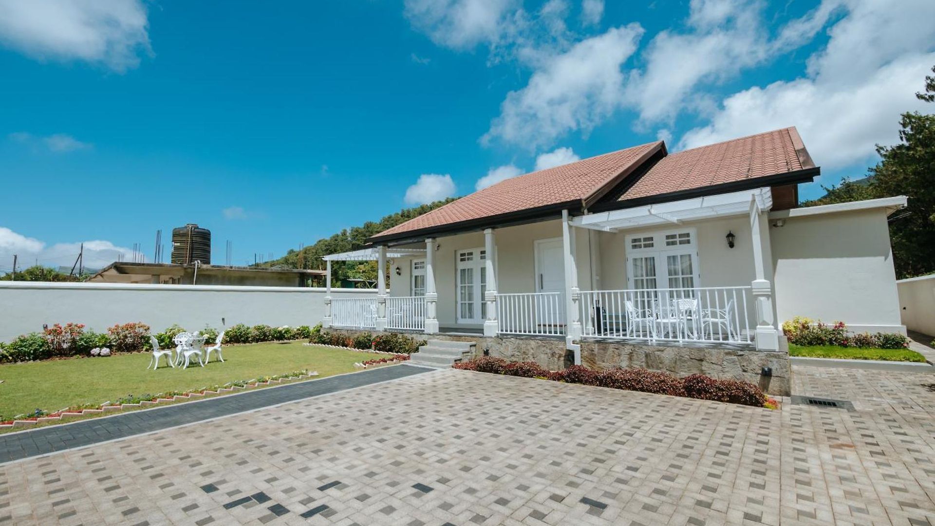 Hotel Grand Misty Hills Nuwara Eliya