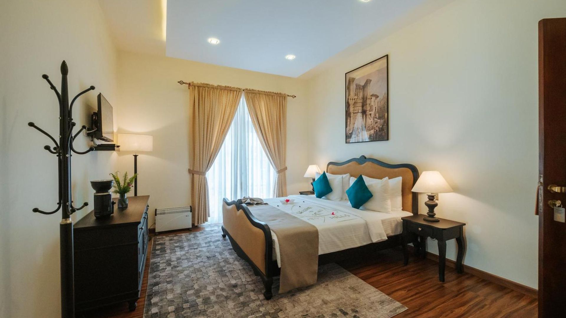 Hotel Grand Misty Hills *