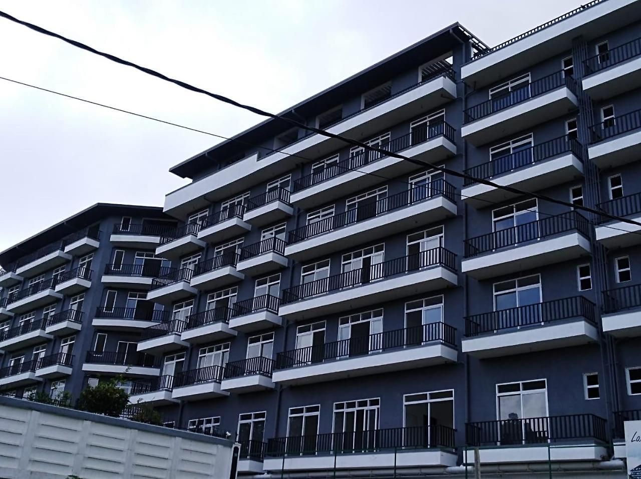 Mount View 44 In View Residencies Apartment *