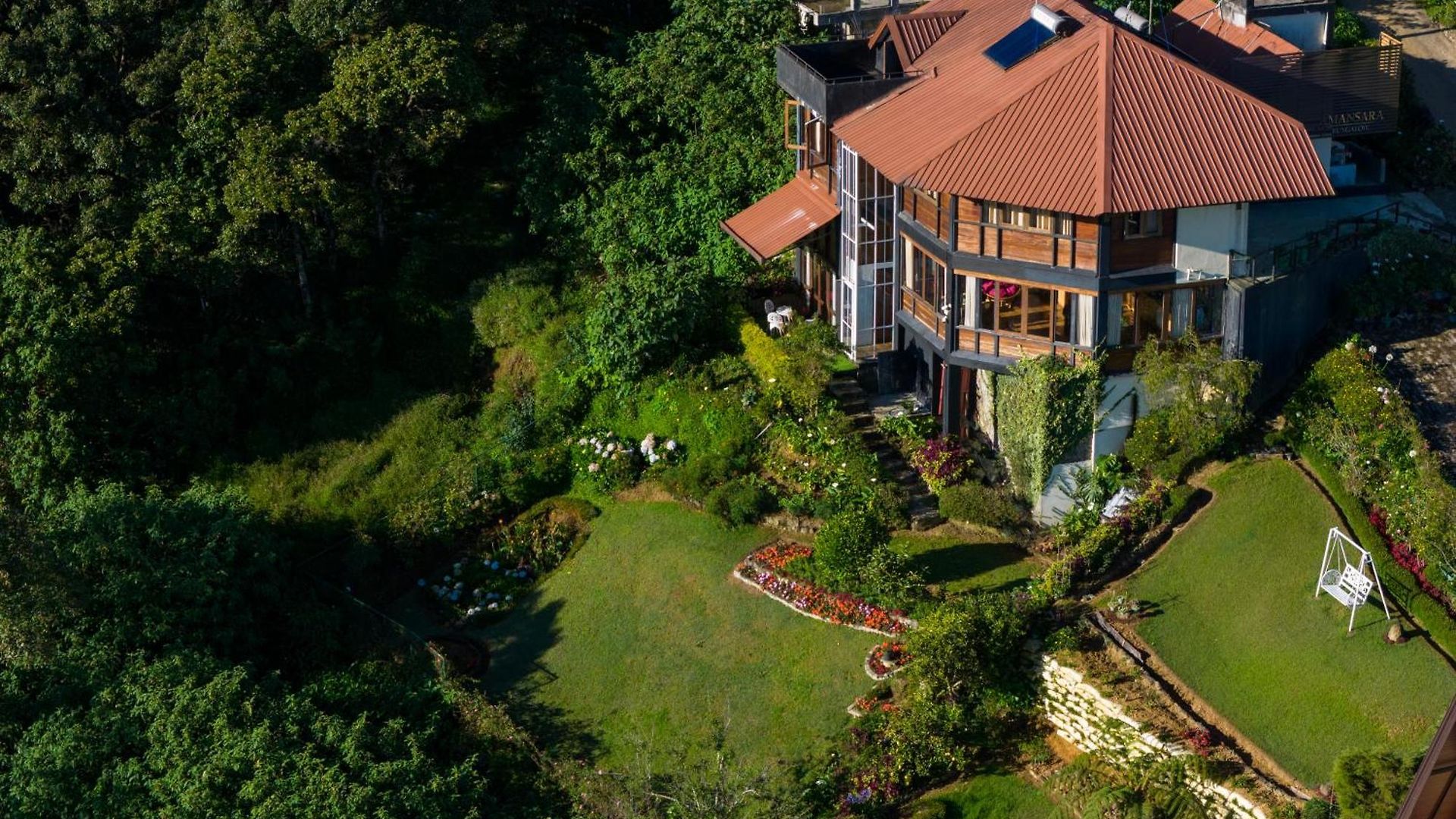 Amansara - Panoramic View Villa, Nuwara Eliya