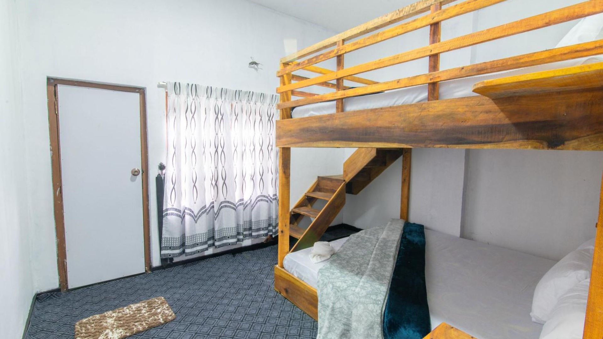 Guest house Kenton *