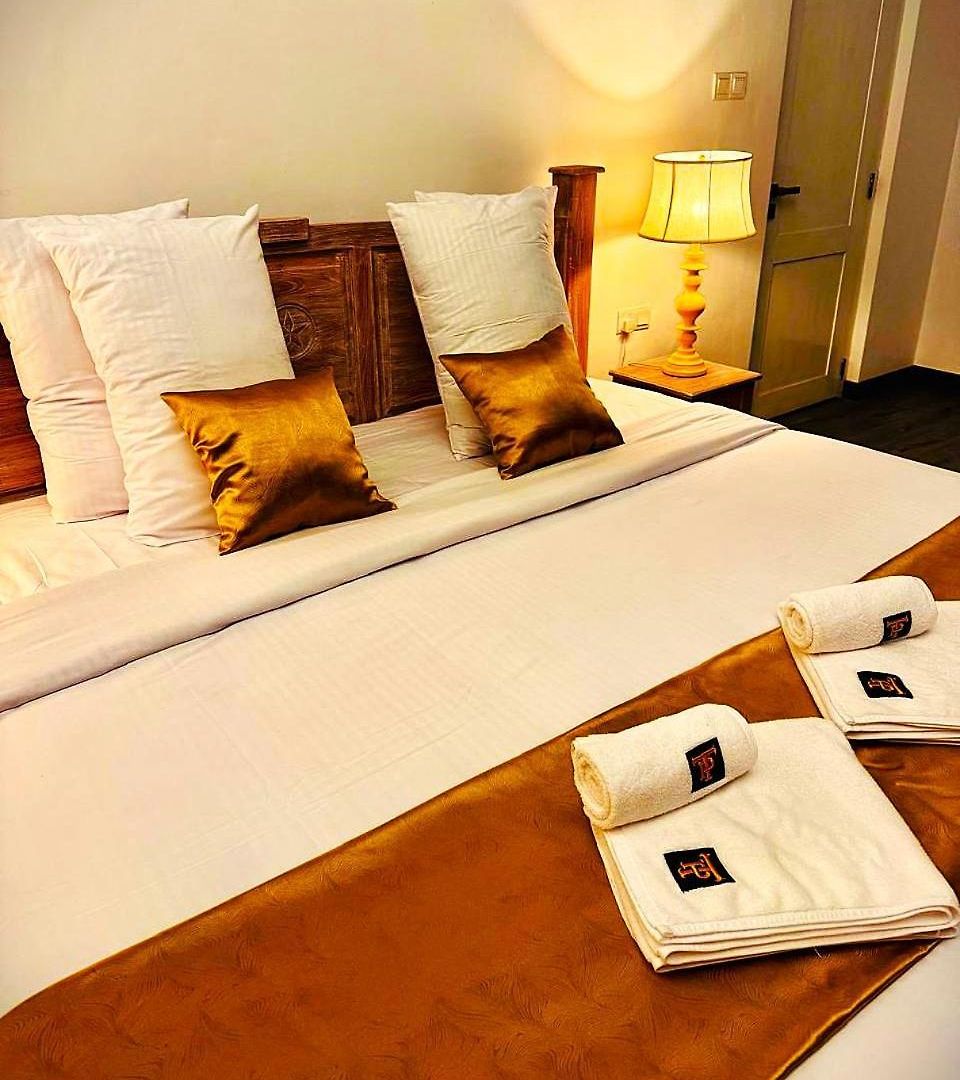 King Castle Front By Laksam Hotel Nuwara Eliya