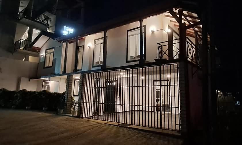 Hotel Paravithota Hills Nuwara Eliya