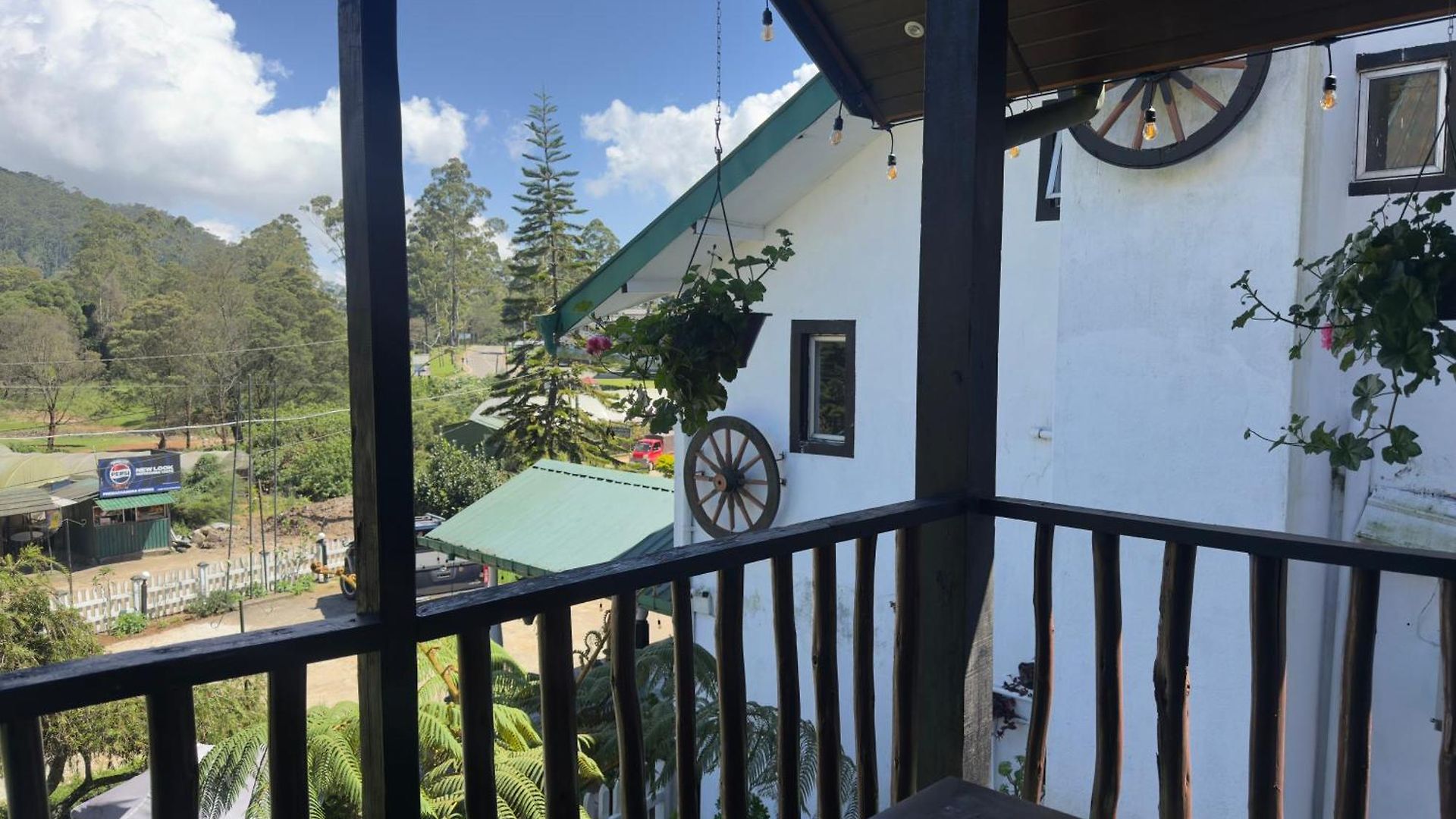 Crab And Hotel Nuwara Eliya