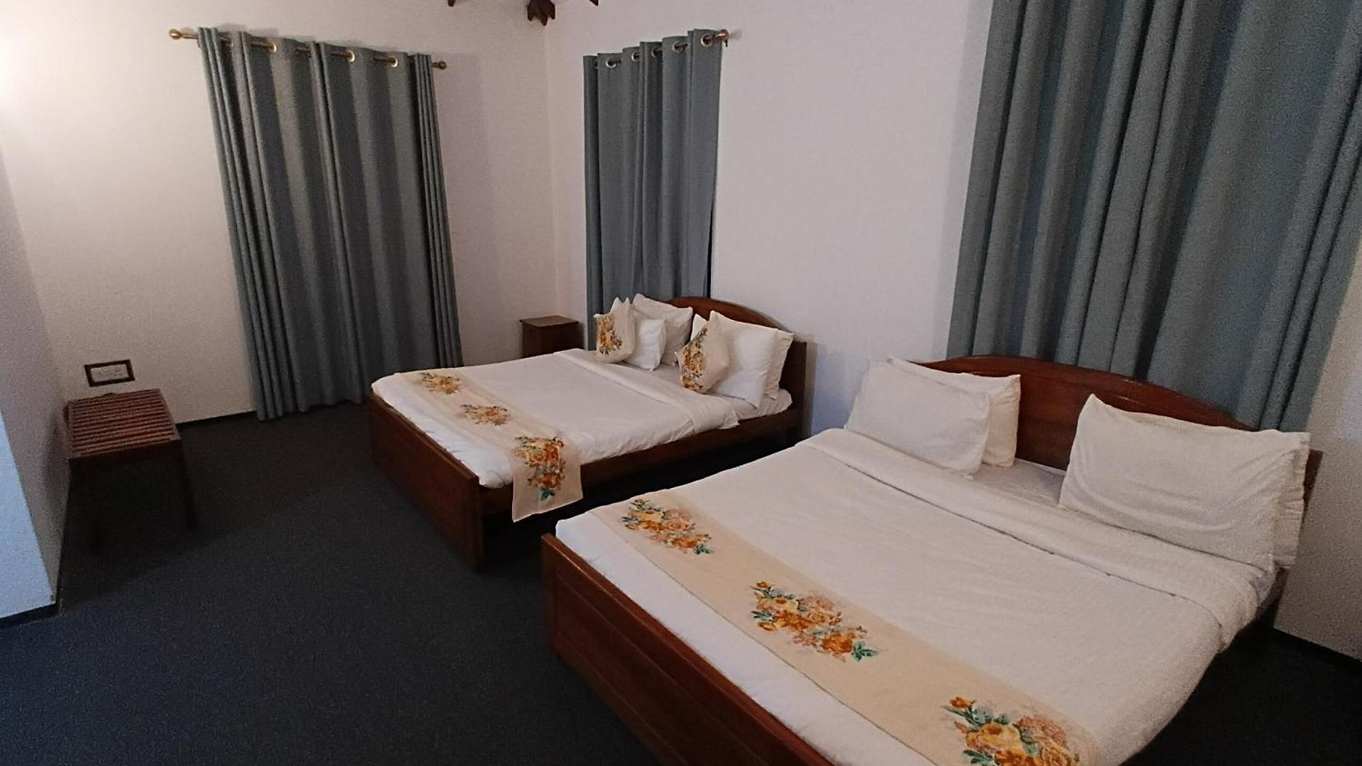 Hotel Paravithota Hills Nuwara Eliya