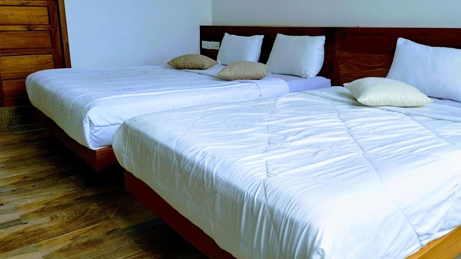 Hotel New Pensive 3*
