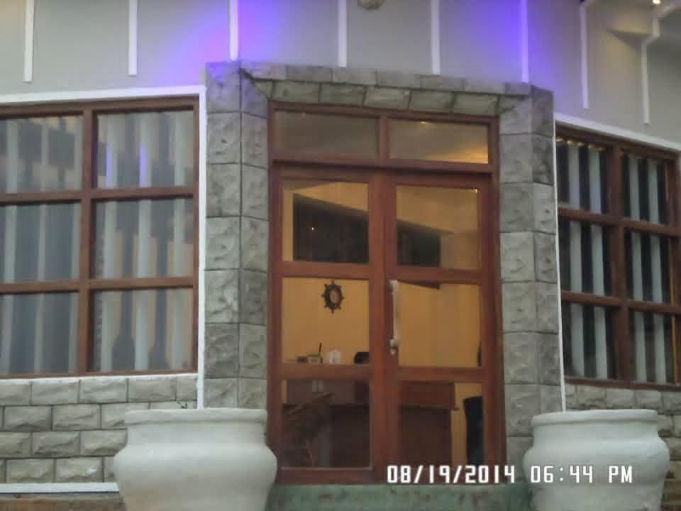 Mount View Hotel 3*