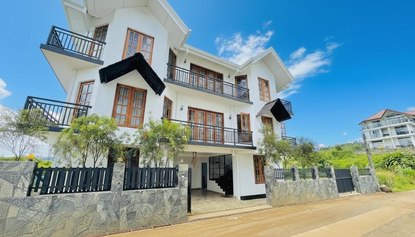 Ru & Nuwara Eliya