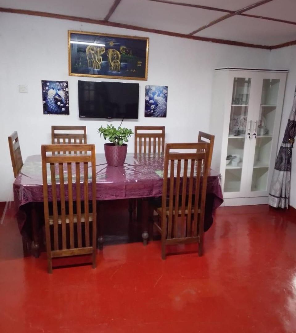 Pecko Homestay *