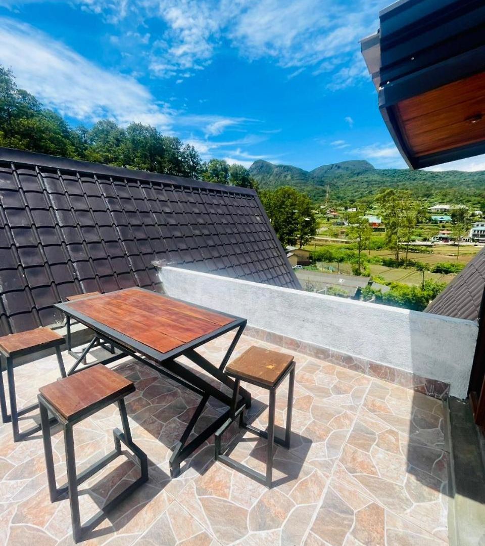 Chalet Brown -