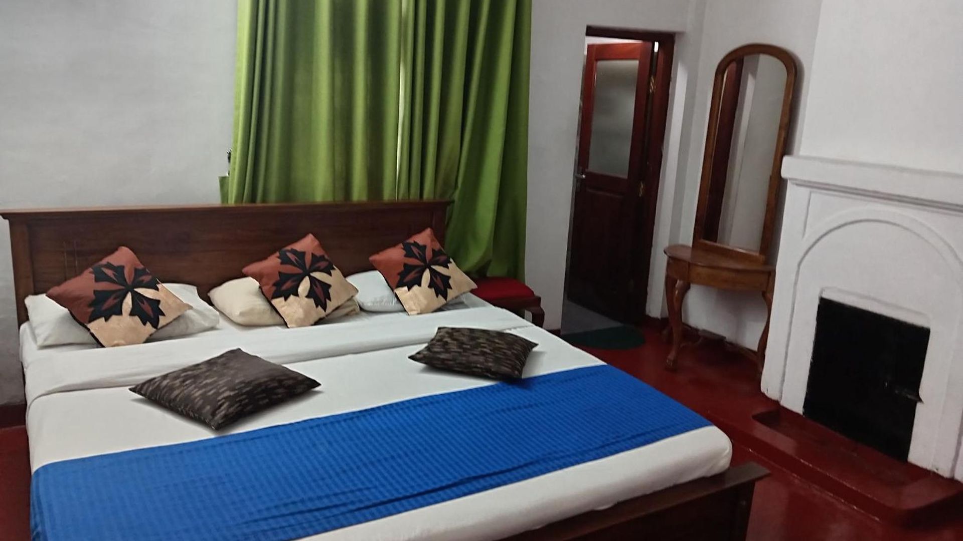 Lady Maccllum's Stone Nuwareliya Sri Lanka Hostel