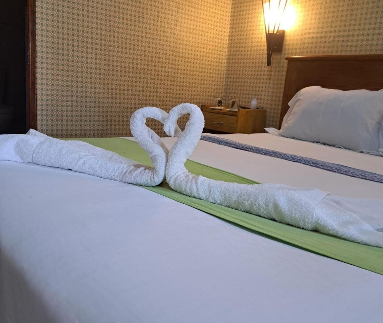 Redwood Bed & Breakfast Nuwara Eliya