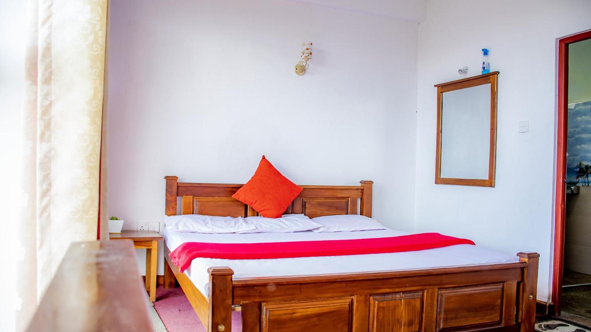 Homestay Dilru - *