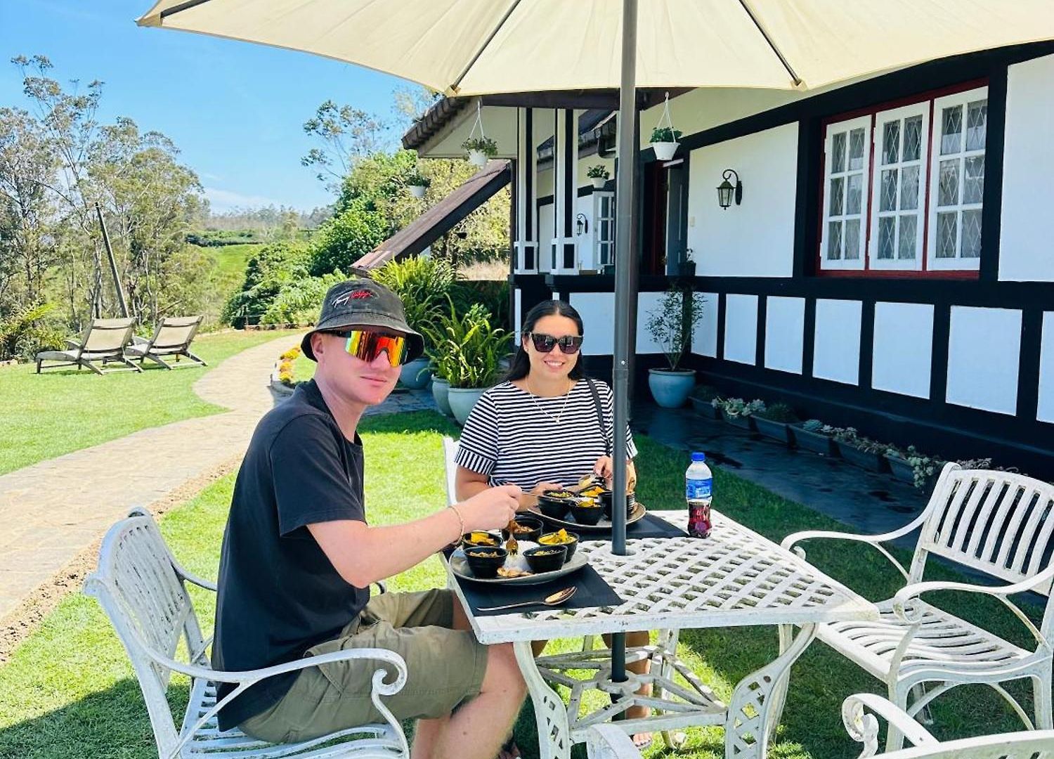 The Cottage Ambewela - Discover Horton Plains & Ella Train Journey *
