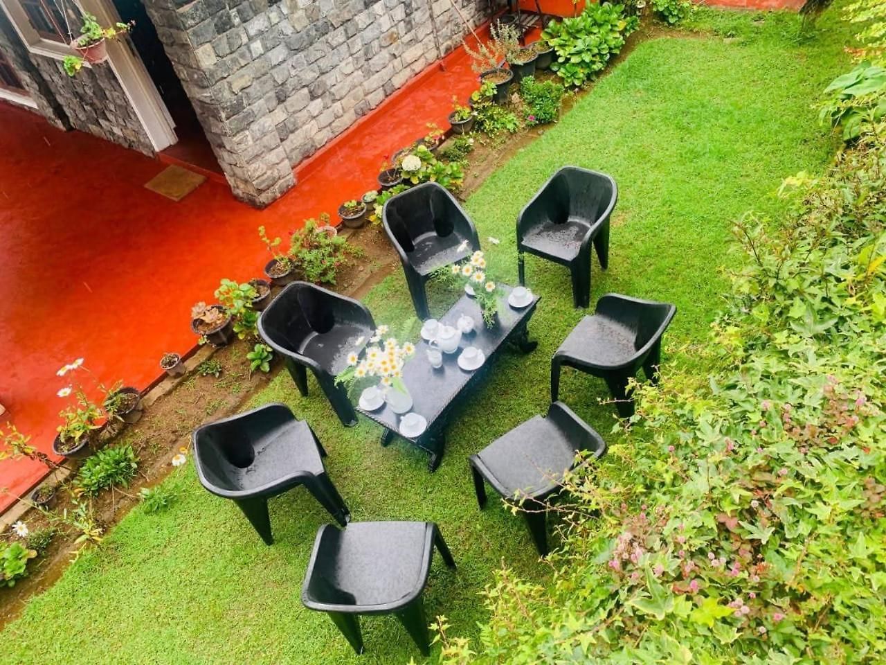 Hostel Lady Maccllum's Stone Nuwareliya Sri Lanka *