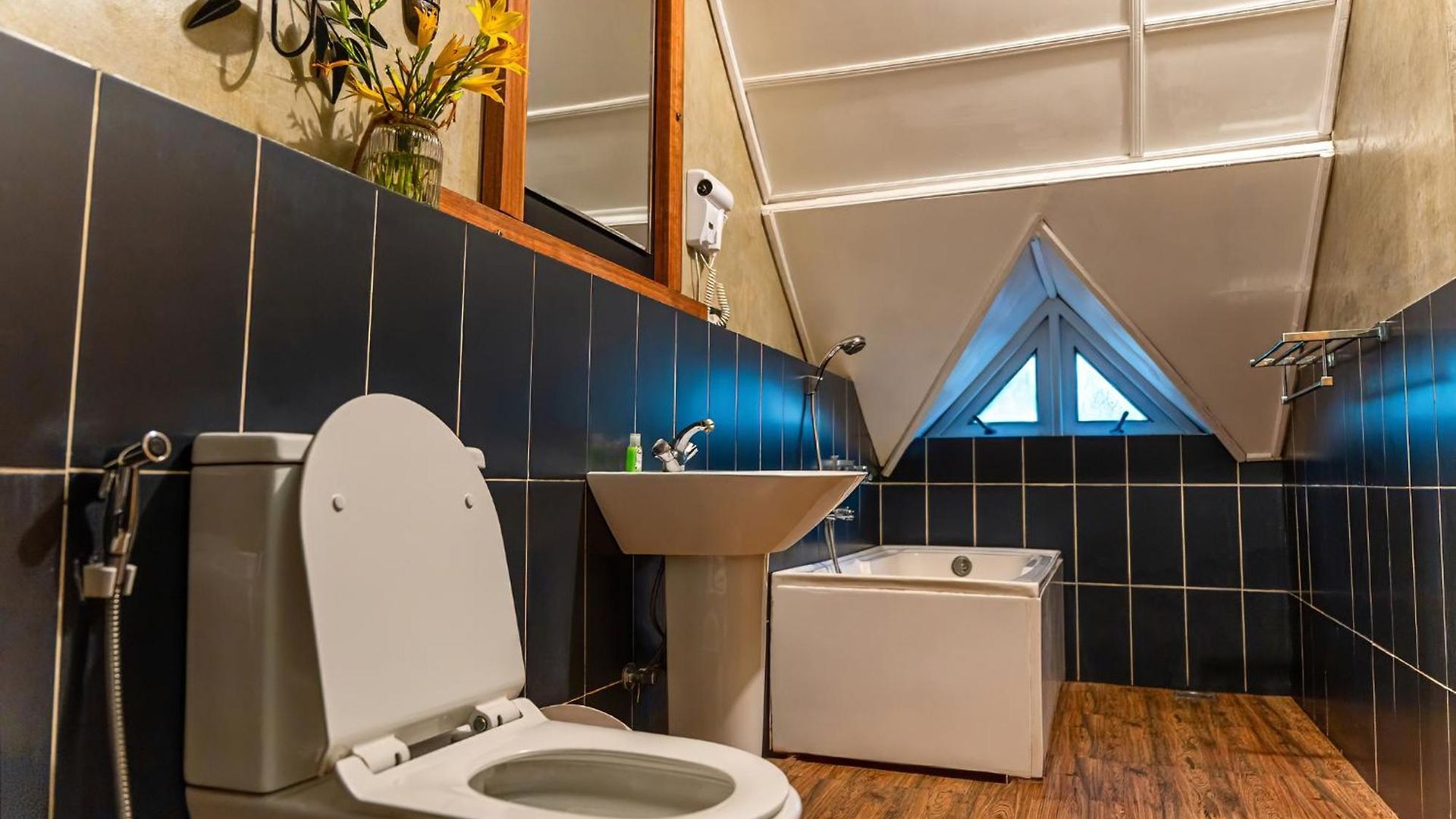 The Cottage Ambewela - Discover Horton Plains & Ella Train Journey Country house