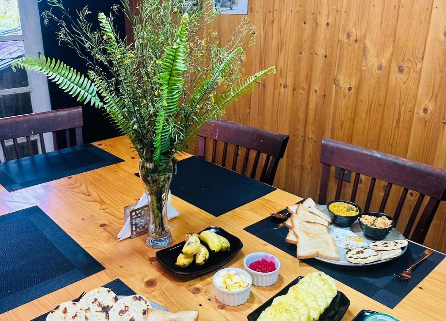 The Cottage Ambewela - Discover Horton Plains & Ella Train Journey Nuwara Eliya