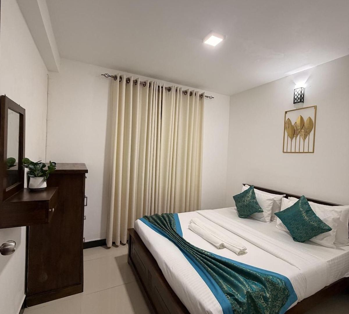 Golden Lion Luxury Residency *