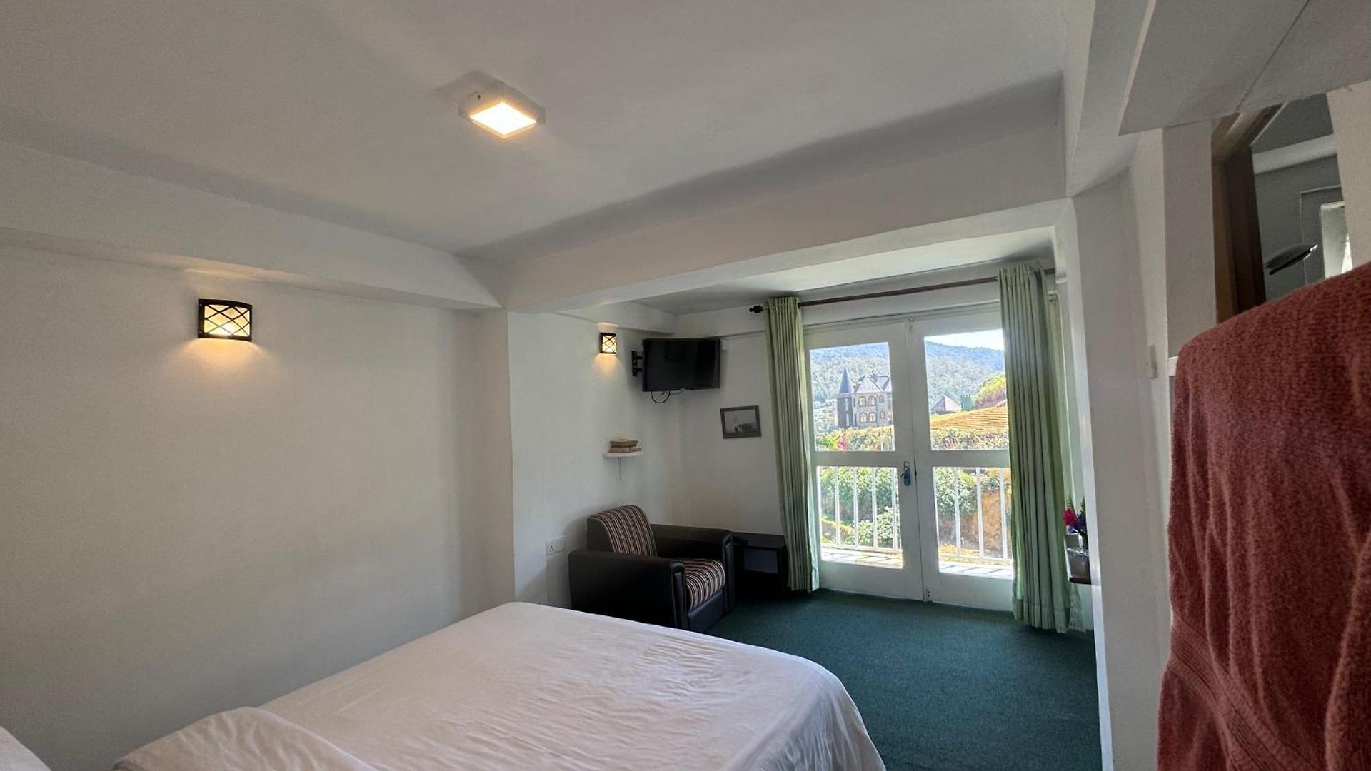 The Nuwaraeliya Nuwara Eliya