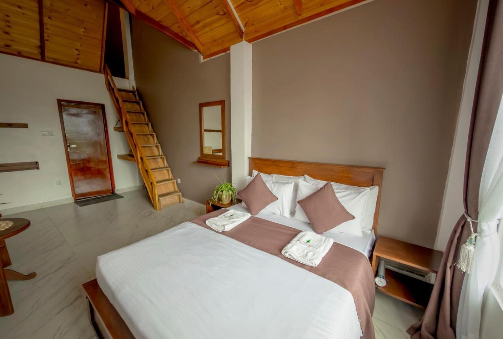 Hotel The Mount View Single Tree *