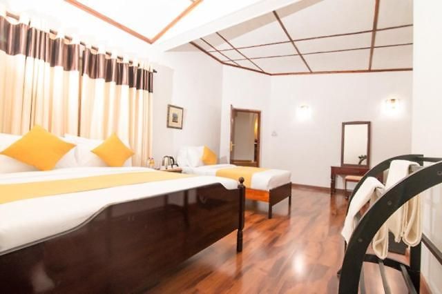 Anaya Hotel