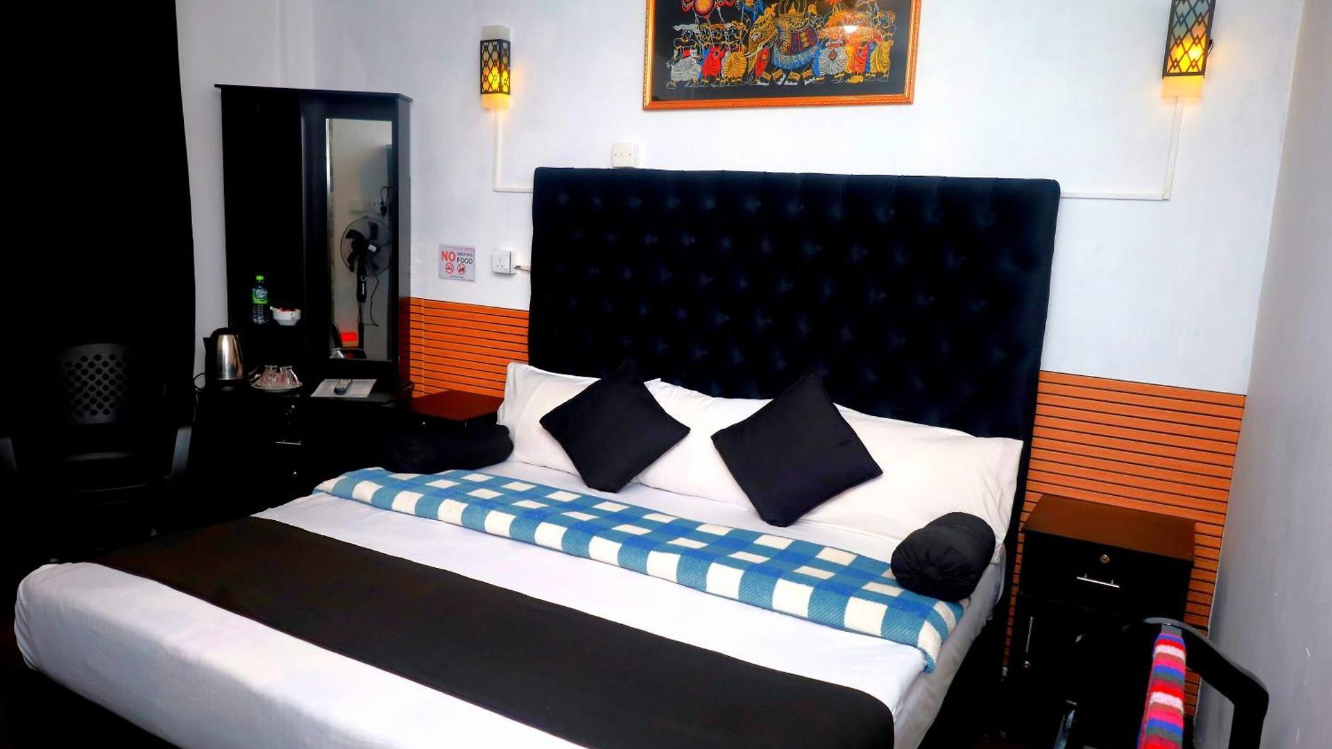 Lavender & Wood Hotel 4*