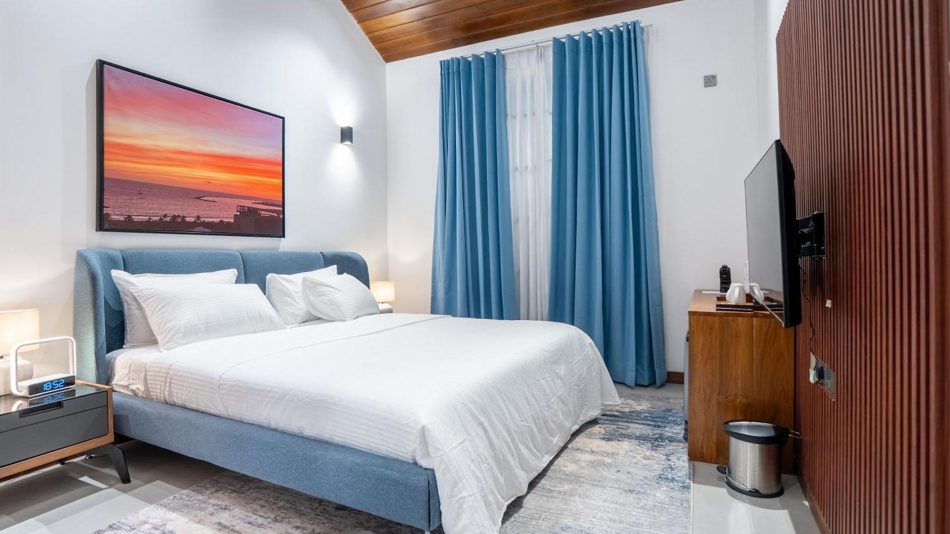 Hotel Opulent *