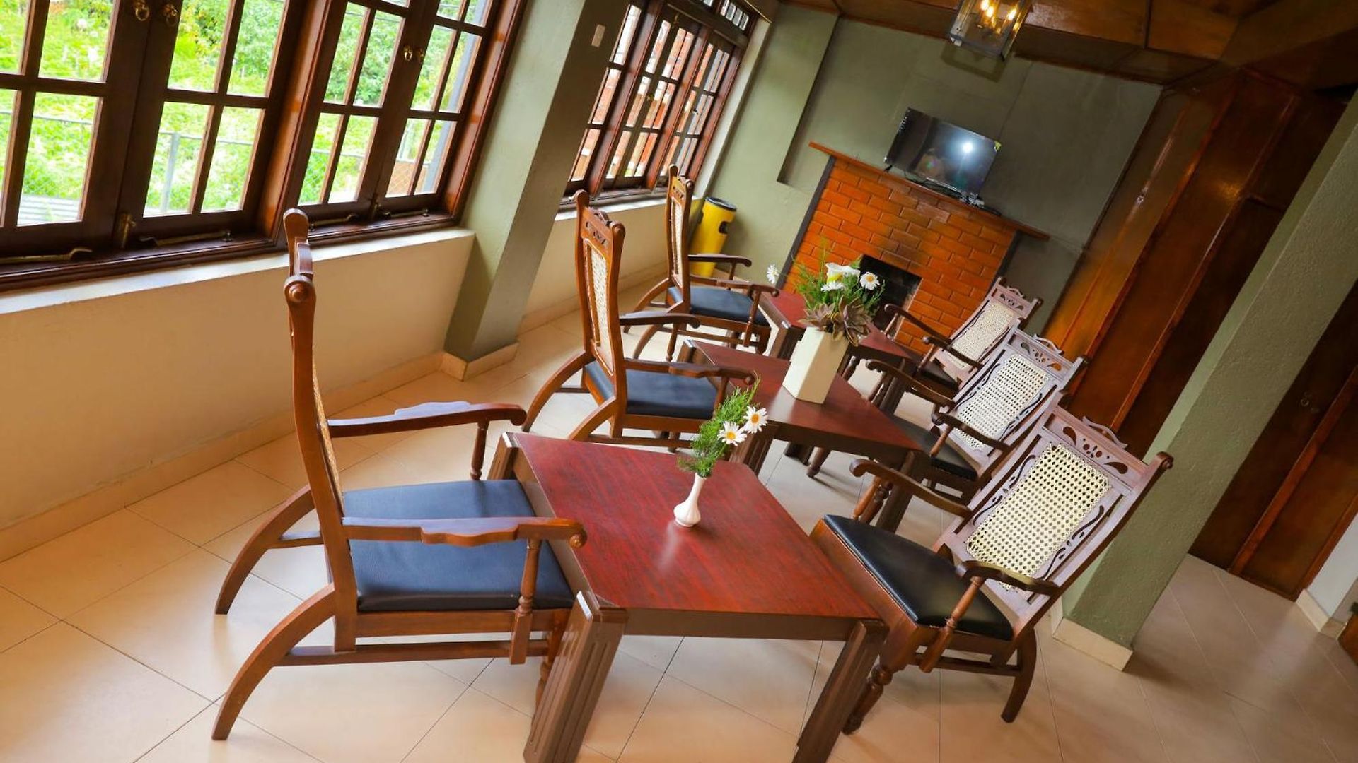 Hotel Grosvenor Nuwara Eliya