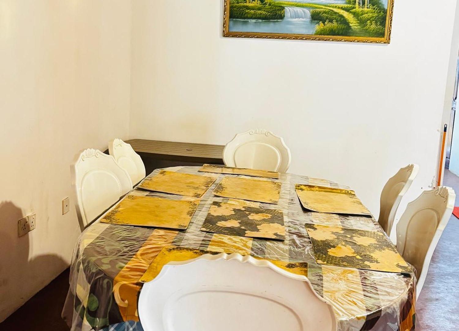 Shellys Guest house *