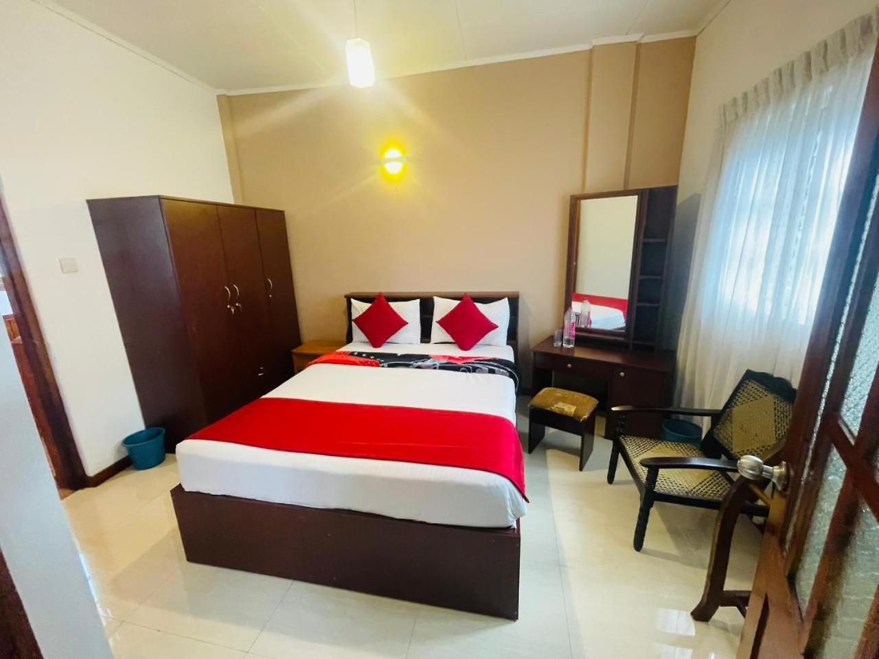 Serene Max Bed & Breakfast *