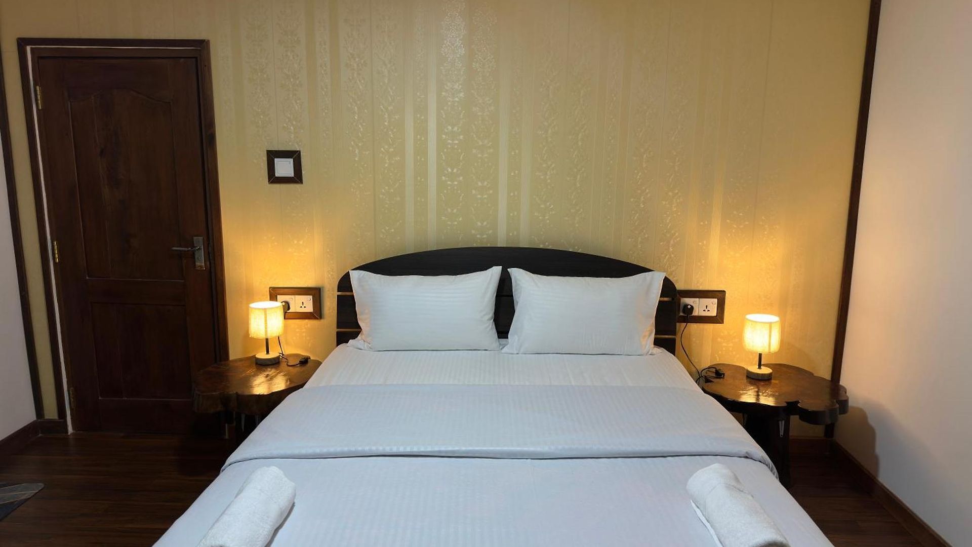 Homestay The Woodside Manor Nuwara Eliya