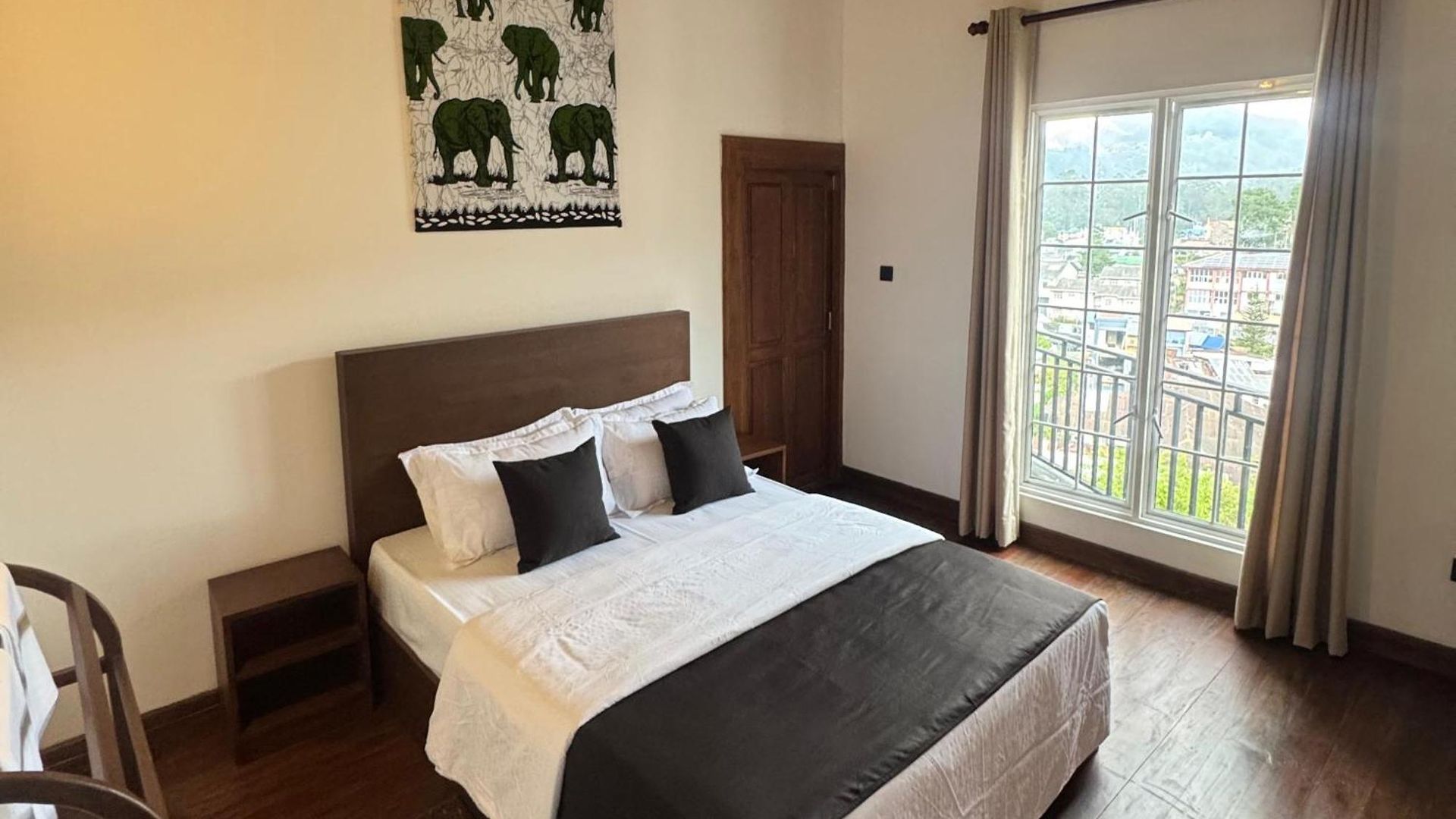 Star Gate Bed & Breakfast 3*