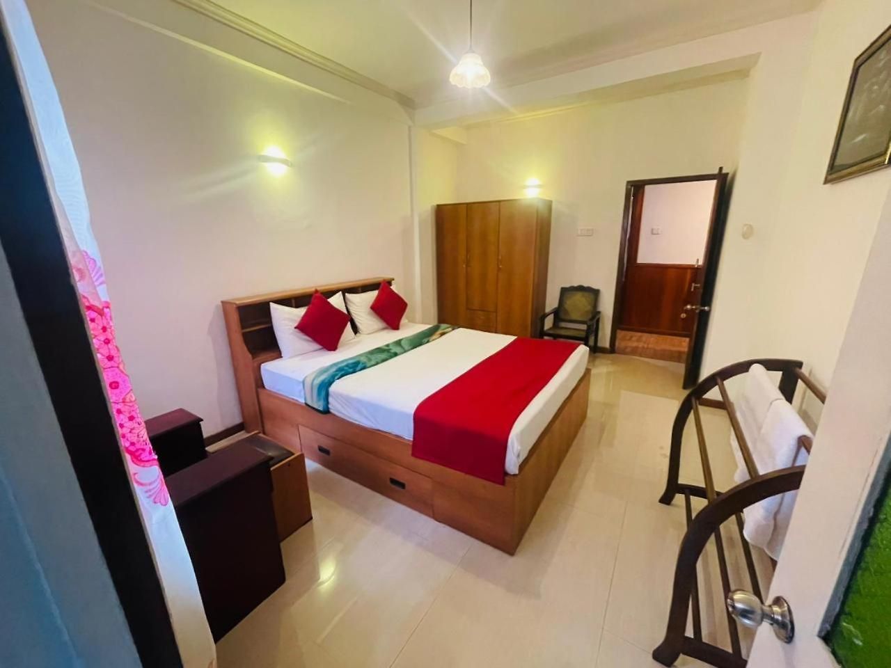Bed & Breakfast Serene Max Nuwara Eliya
