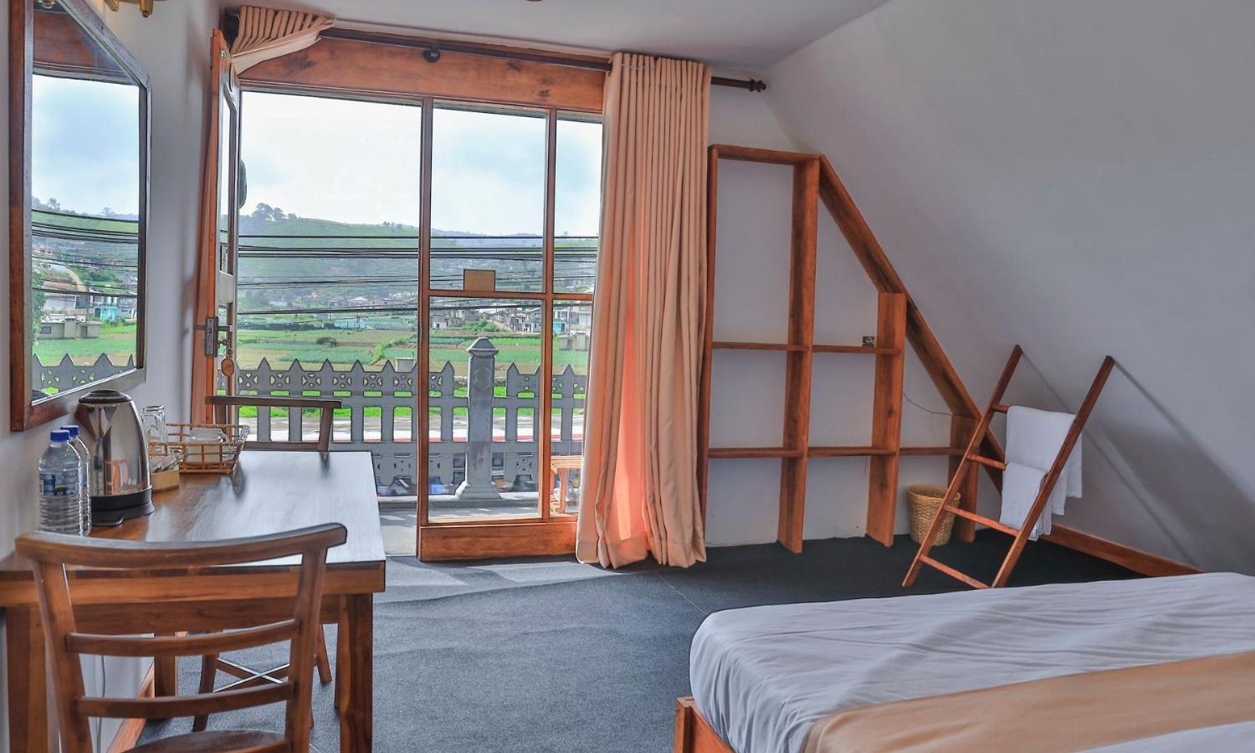 Evermist Guest house *