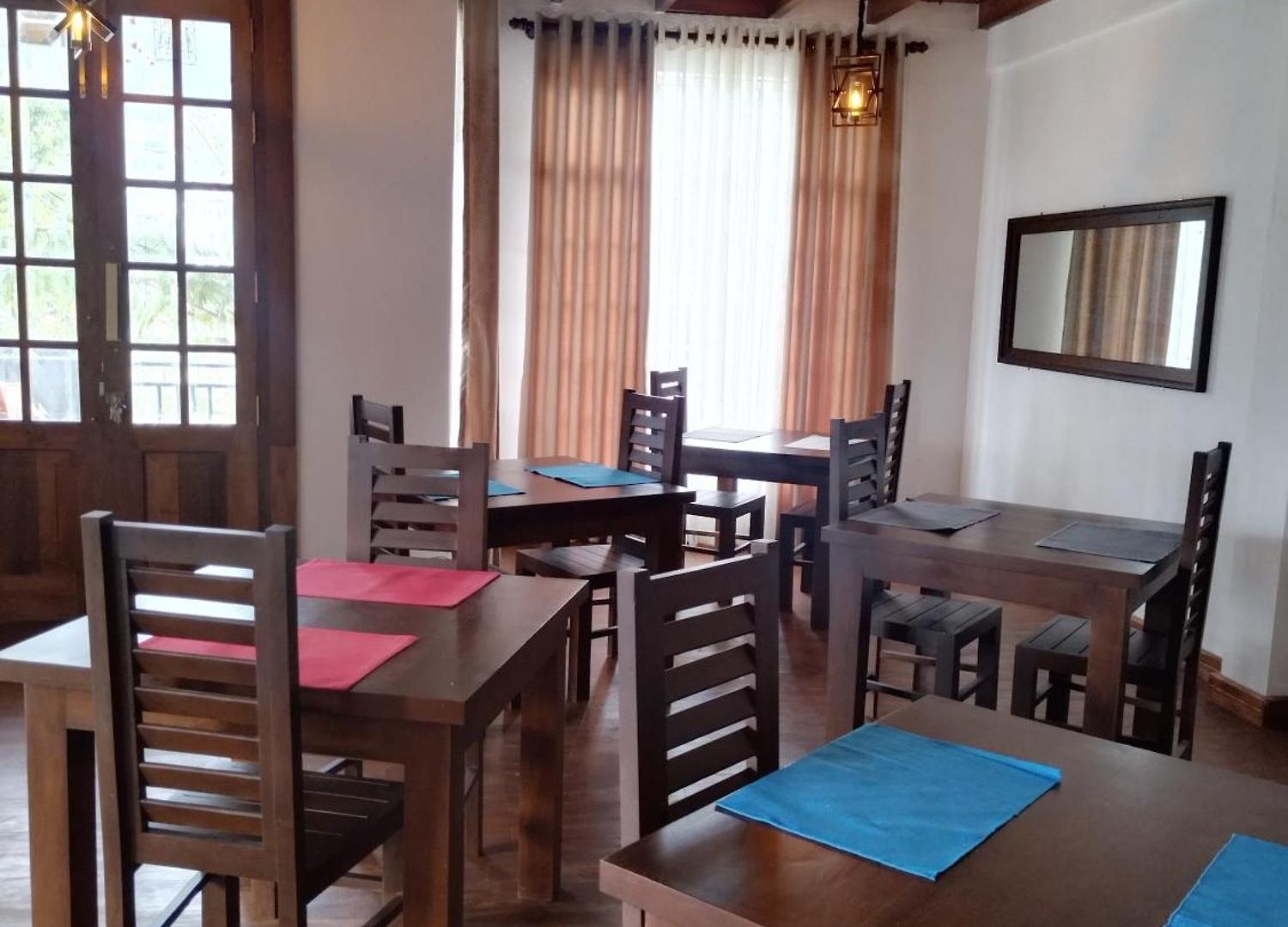 Star Gate 3* Nuwara Eliya