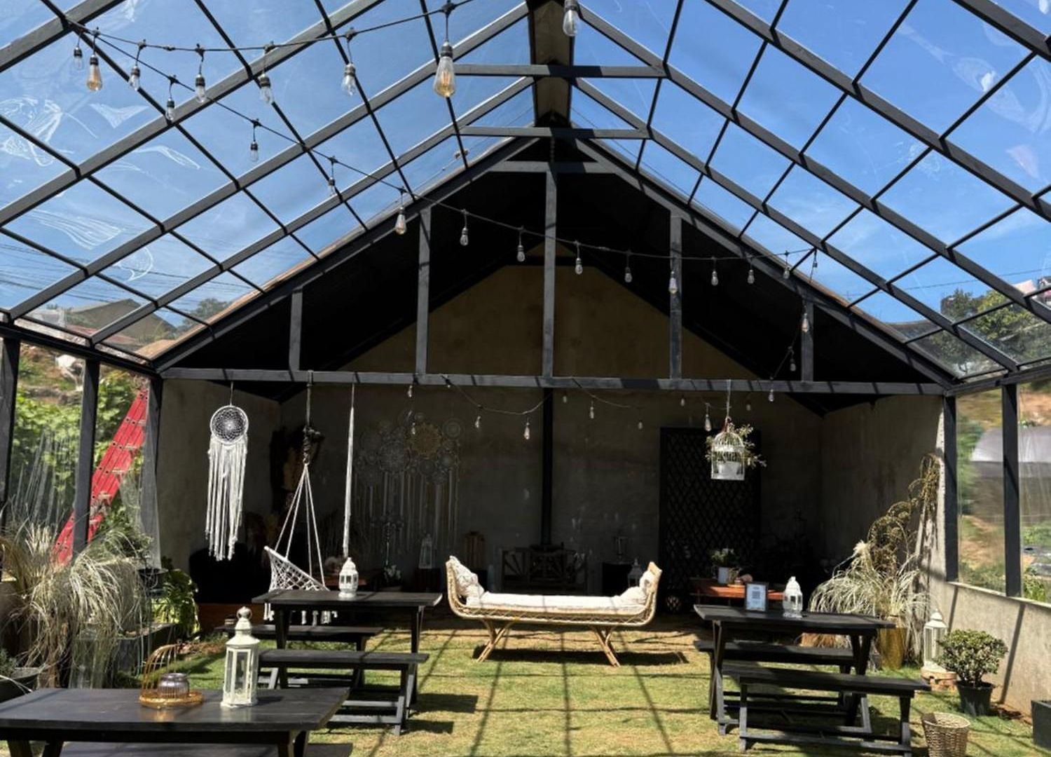Blackpool Farm stay *