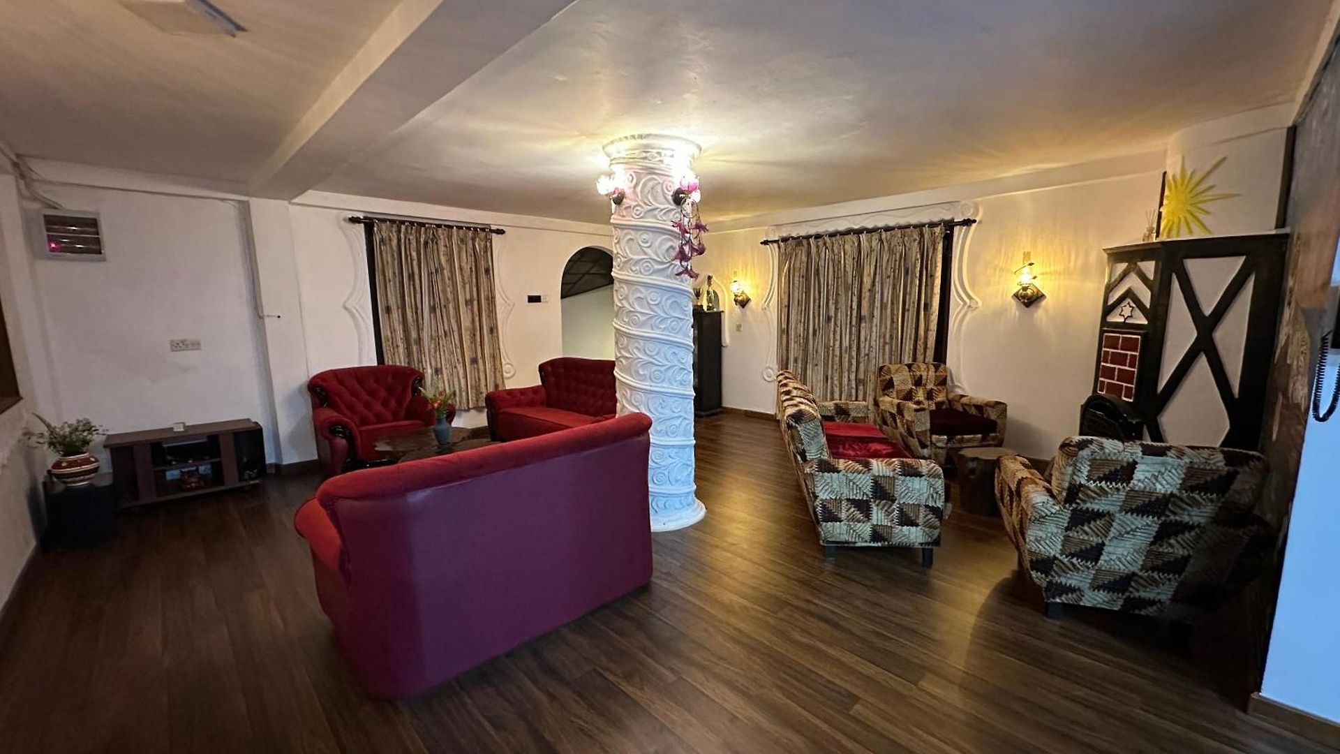 Homestay The Woodside Manor Nuwara Eliya