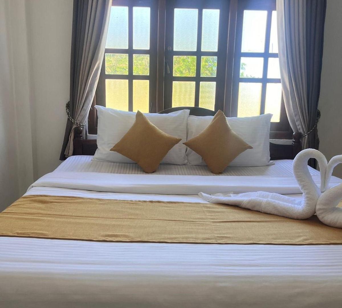Regal Montara *