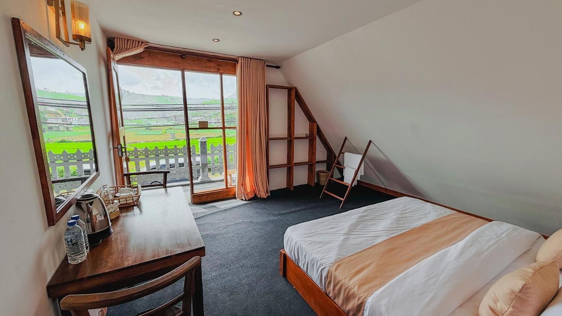 Evermist Guest house *