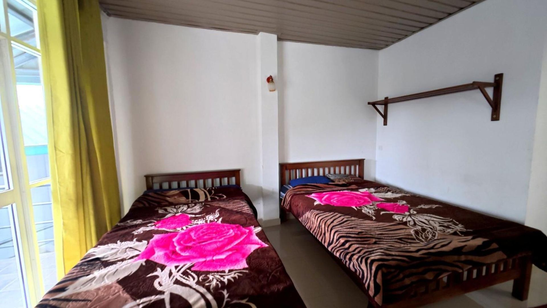 Shenul Apartment