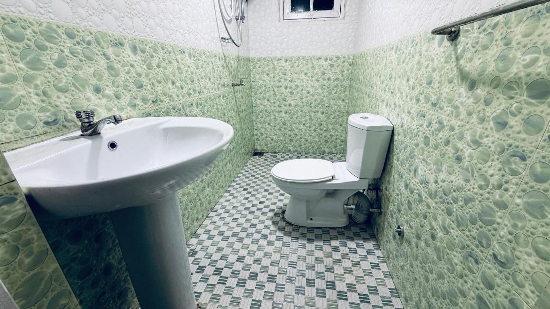 Guest house Little England 3*