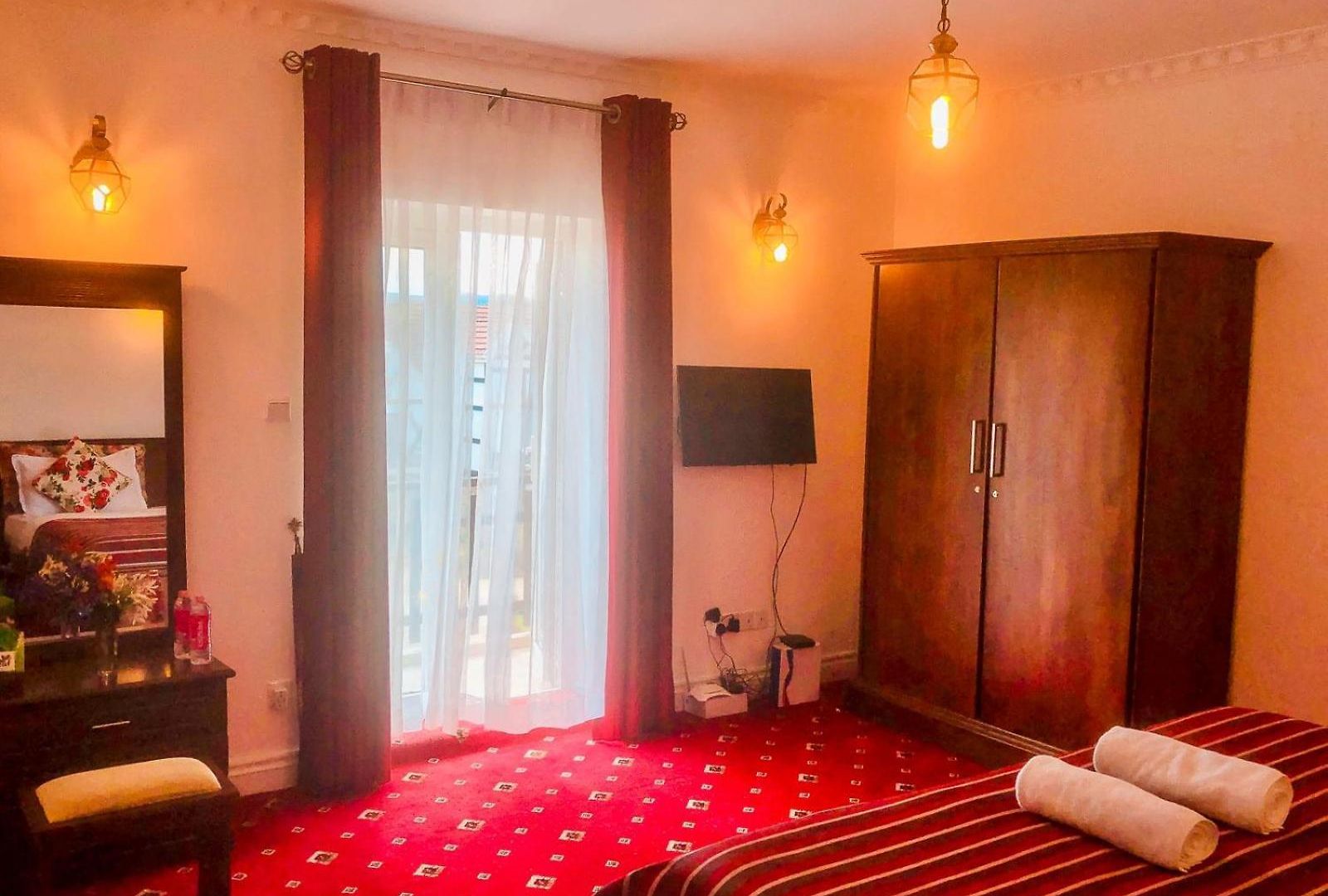 Hotel Stratford - Nuwara Eliya