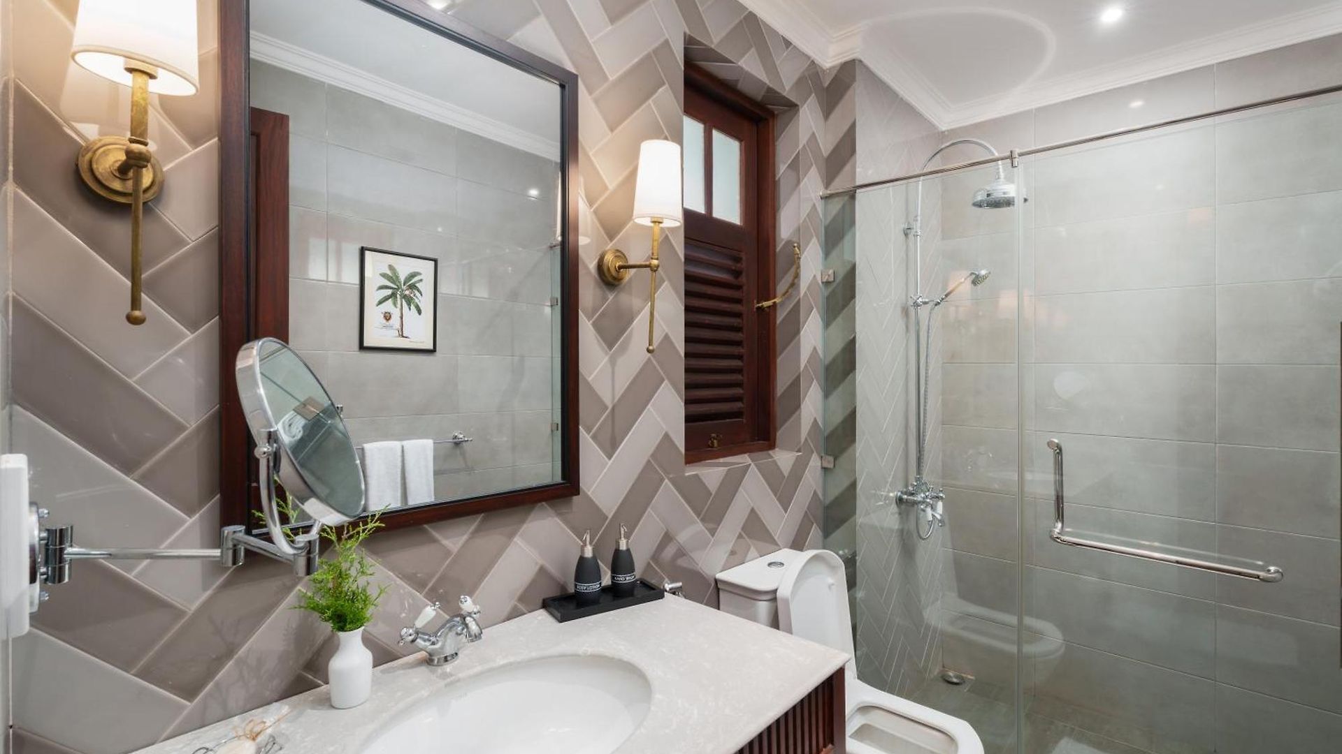 Hotel Chimneys 5*