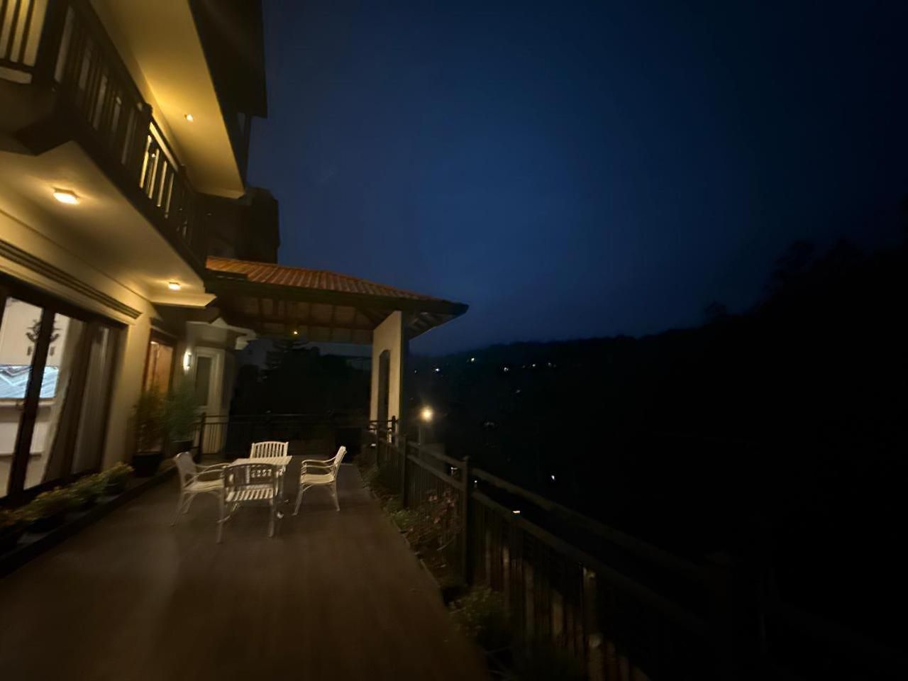 Winsanda Boutique Bungalow, L Heated Pool & Buffet Dining Hotel 4*