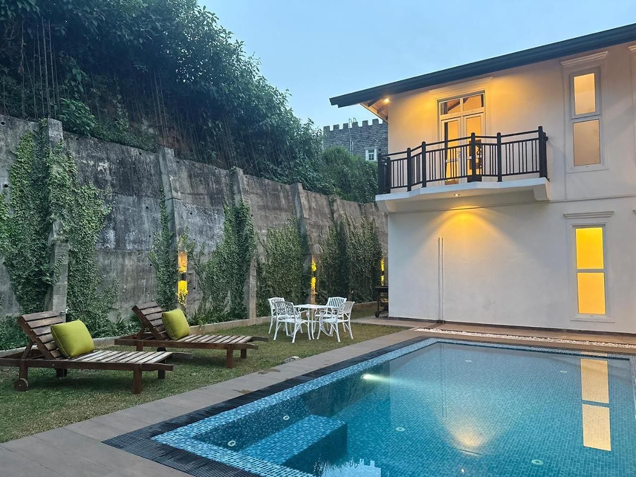 Winsanda Boutique Bungalow, L Heated Pool & Buffet Dining Hotel Nuwara Eliya