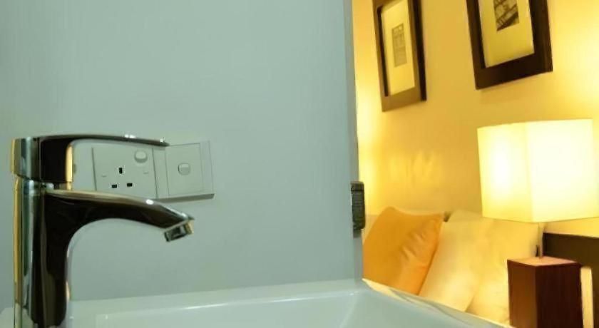 26 Loversleap Resort