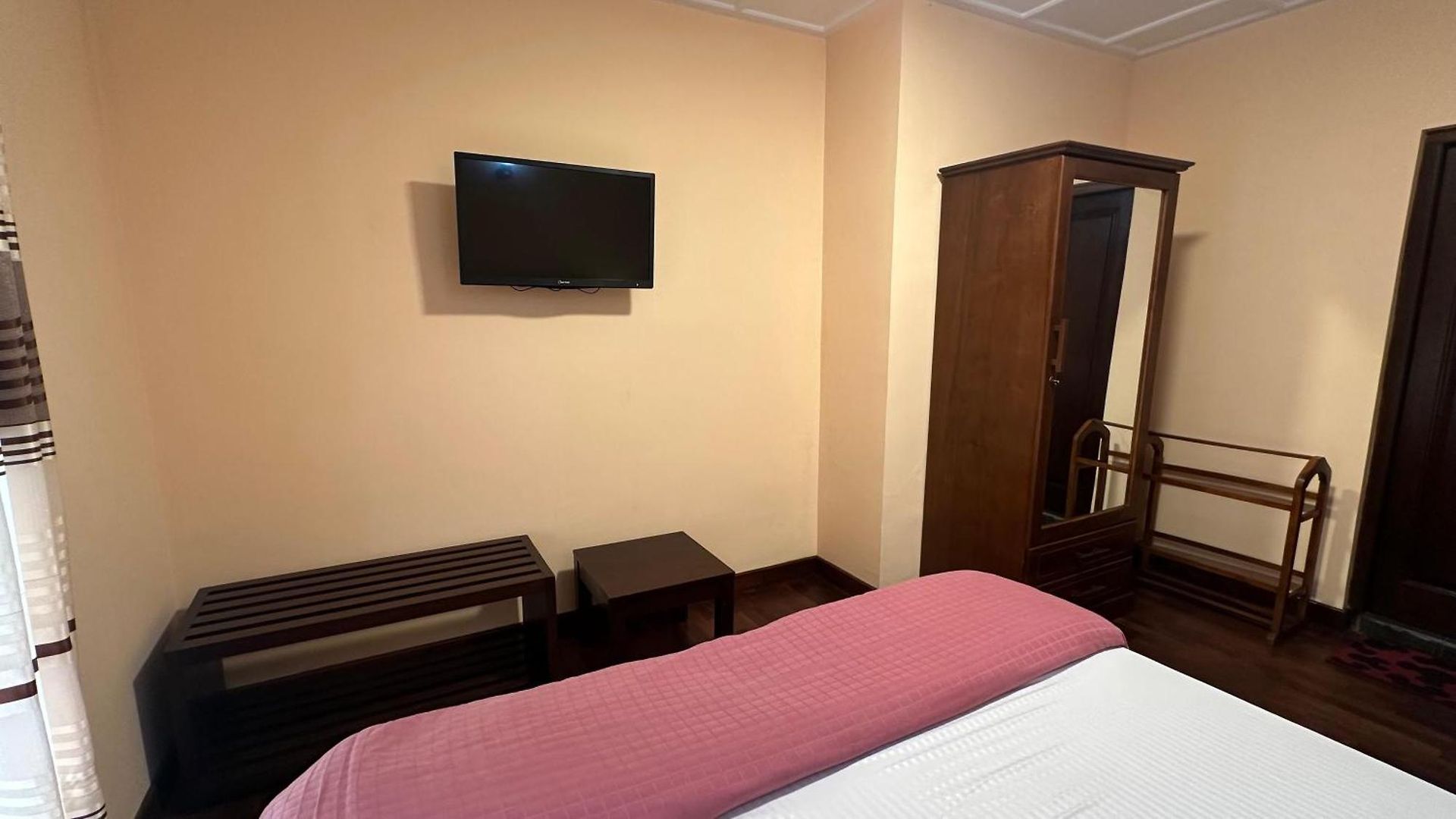 Altitude 1868 By Ij Guest house *
