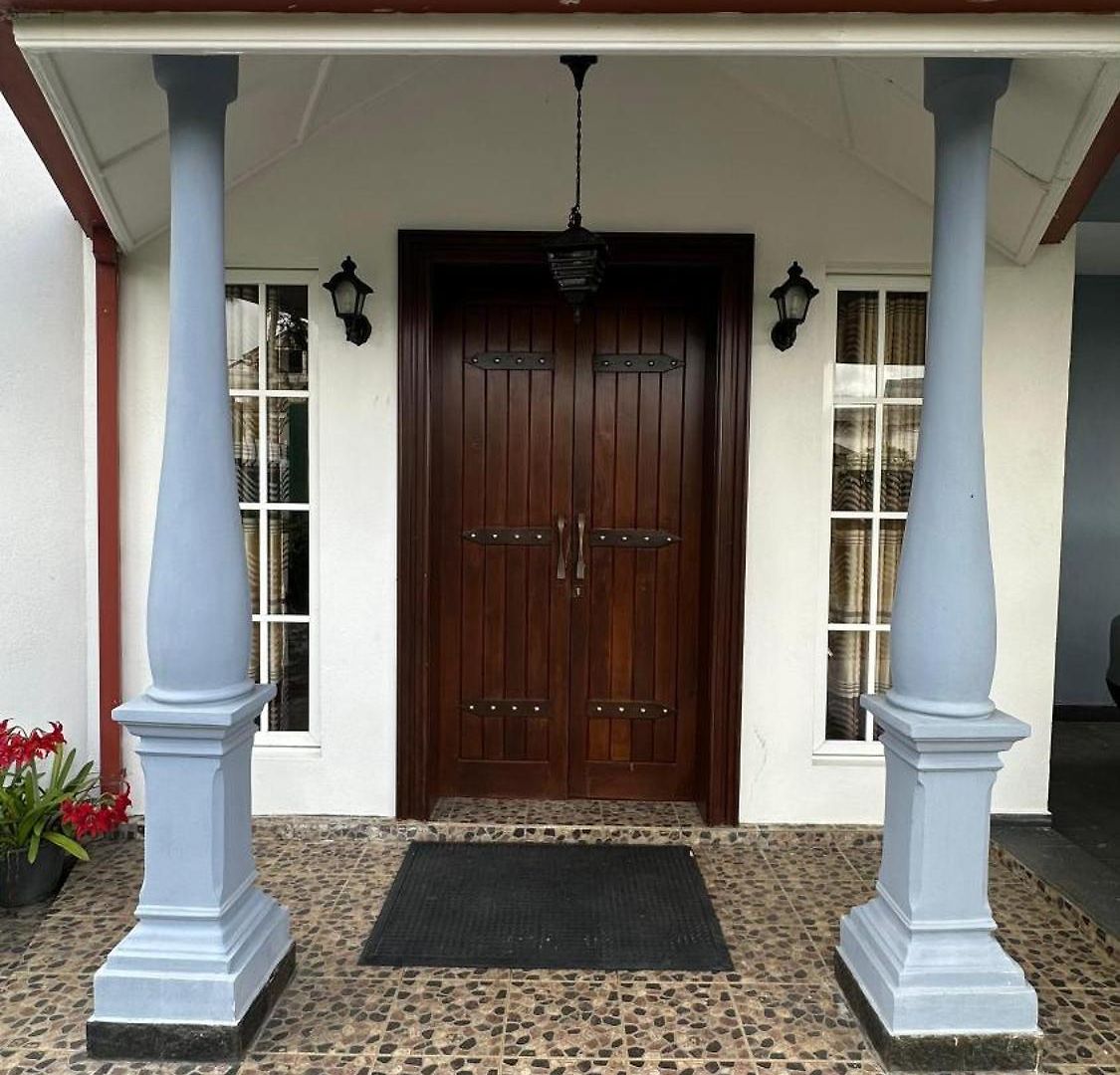 Altitude 1868 By Ij * Nuwara Eliya